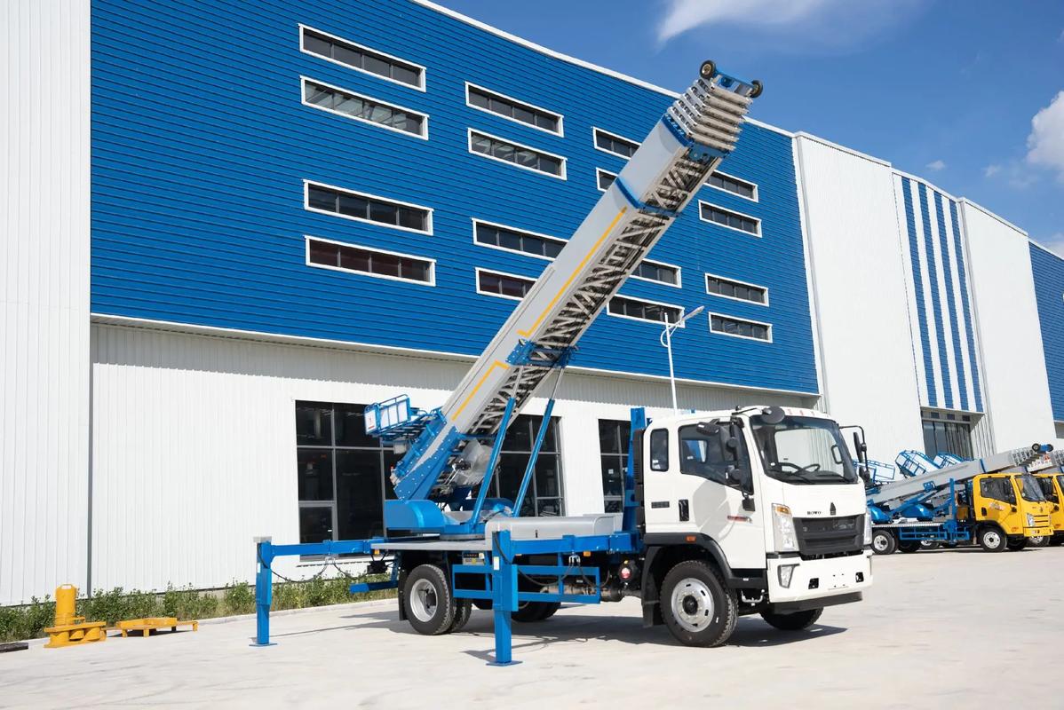 郧阳小型云梯车上料车租赁多少钱