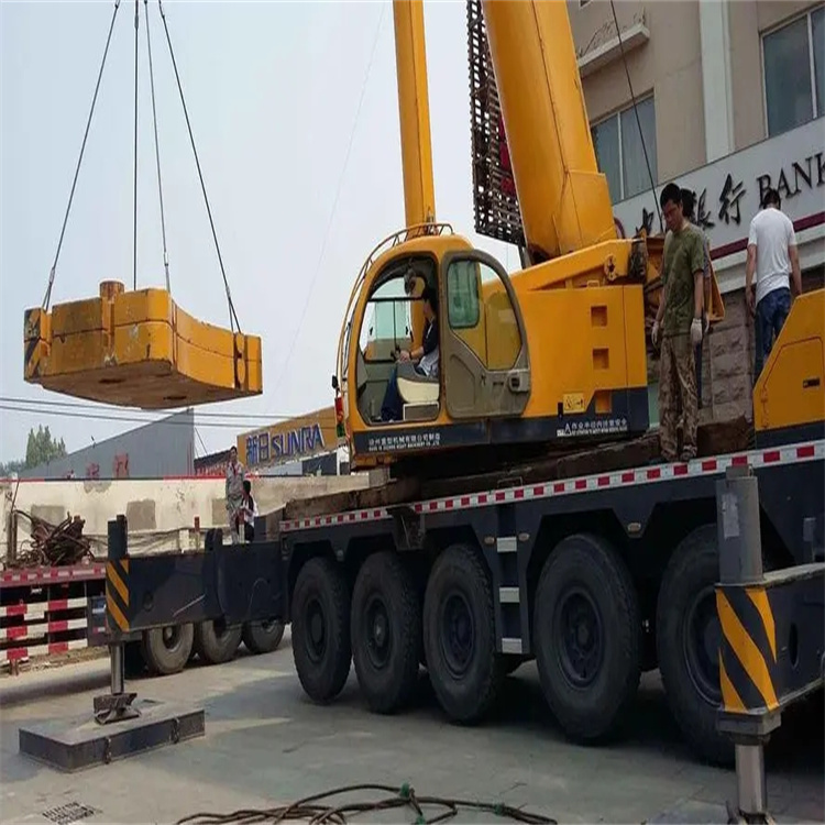 郧阳当地吊车出租|机器吊装|75吨|工厂搬迁服务